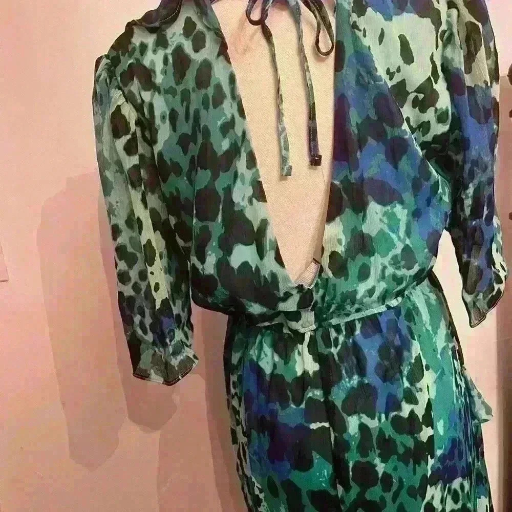 Animal print  romper - Picture 6 of 7